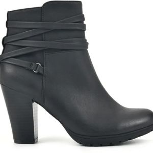 Size 9 Black Ankle Boot